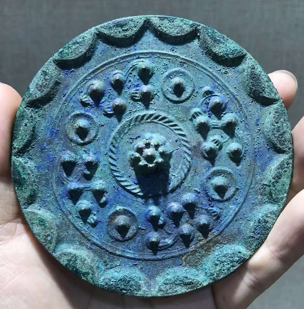 古代铜镜有不是铜铸造的吗,各时代铜镜铜质