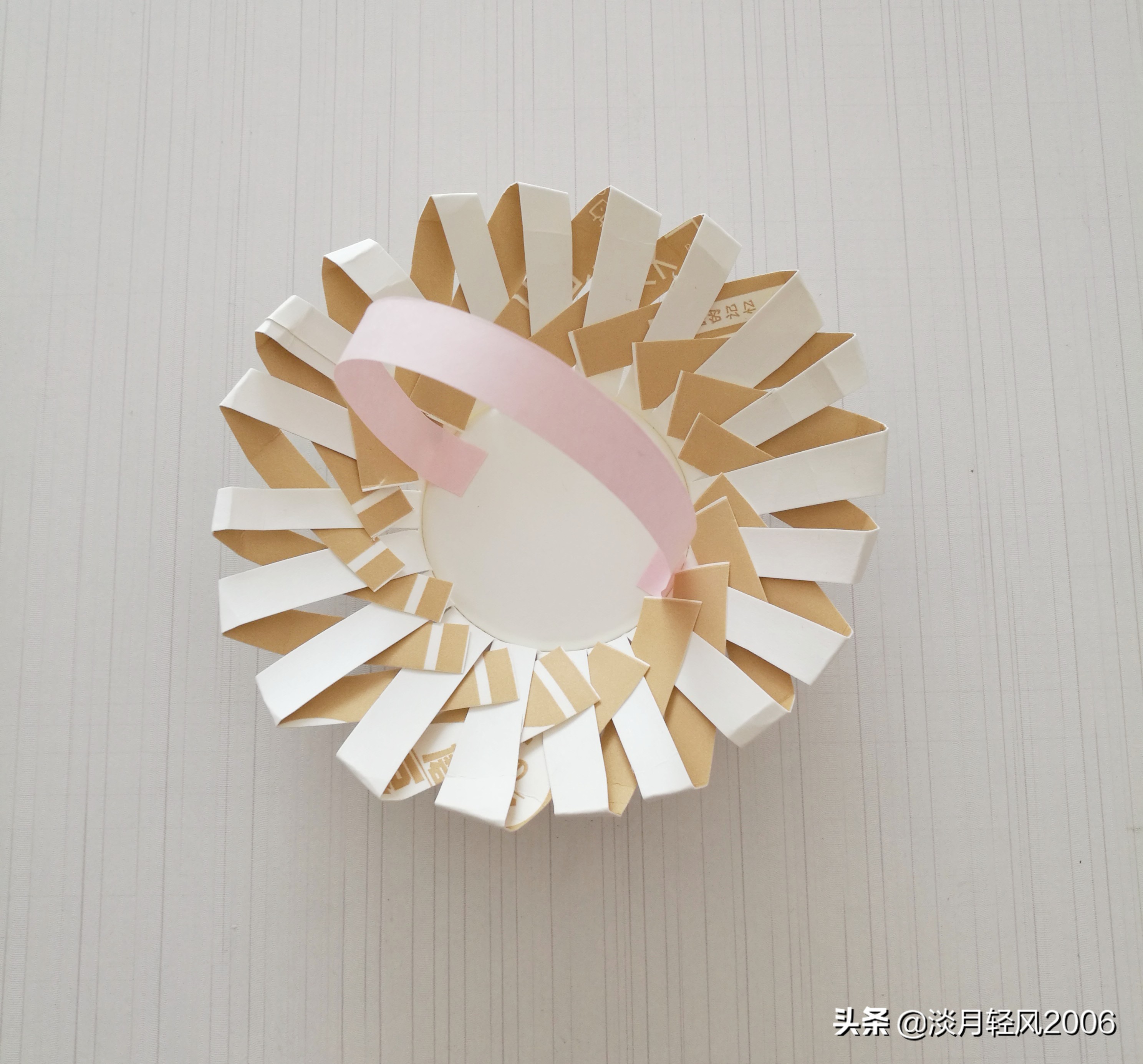 用纸折一个正方形的篮子手工,亲子手工折纸杯