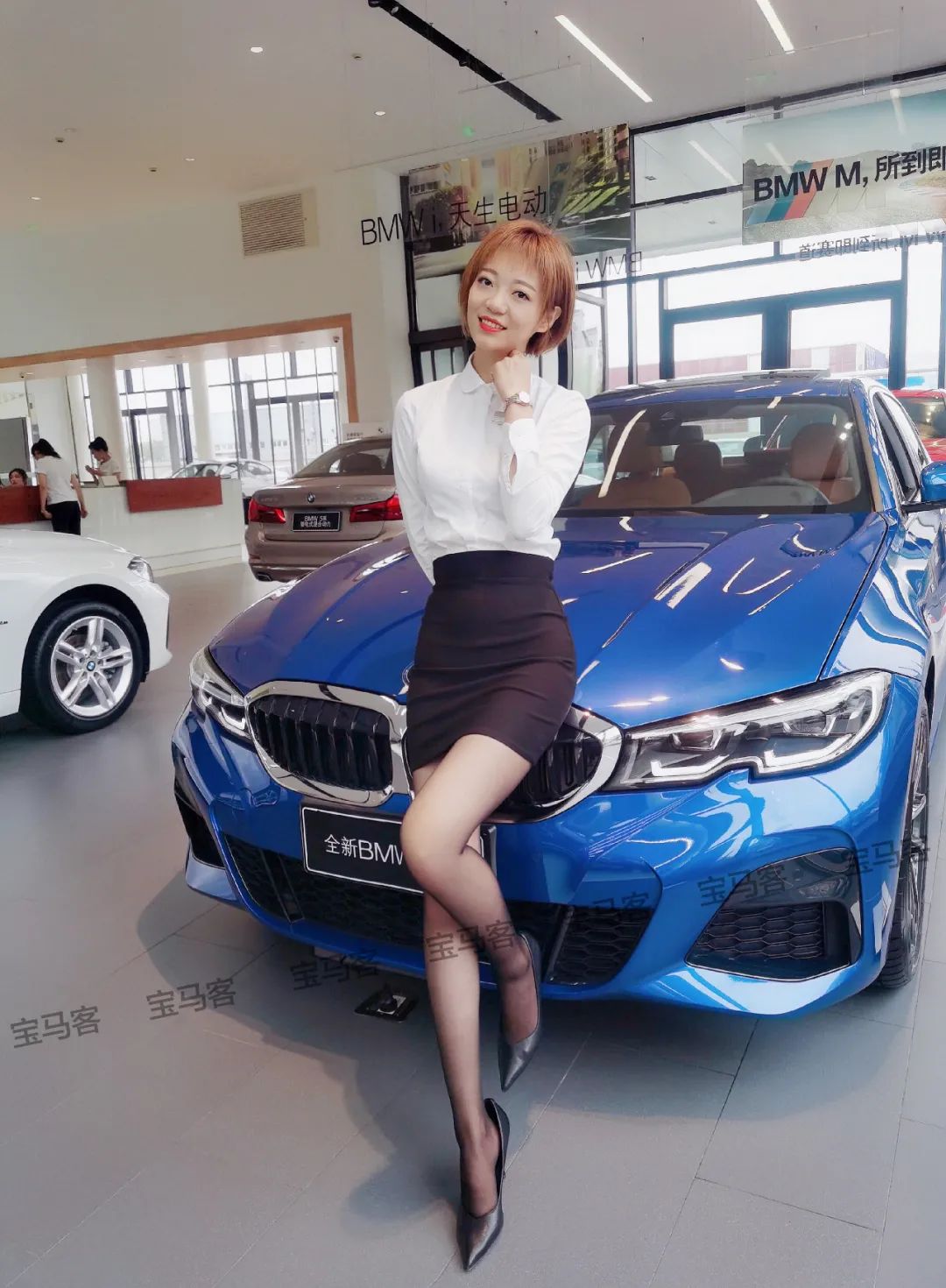 宝马小姐姐4s店,哪个品牌4s店的小姐姐最漂亮