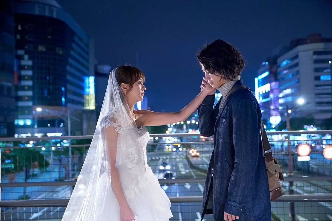 姣旀偛浼ゆ洿鎮蹭激鐨勬晠浜嬪畬鏁寸増,姣旀偛浼ゆ洿鎮蹭激鐨勬晠浜嬪コ涓昏娈夋儏