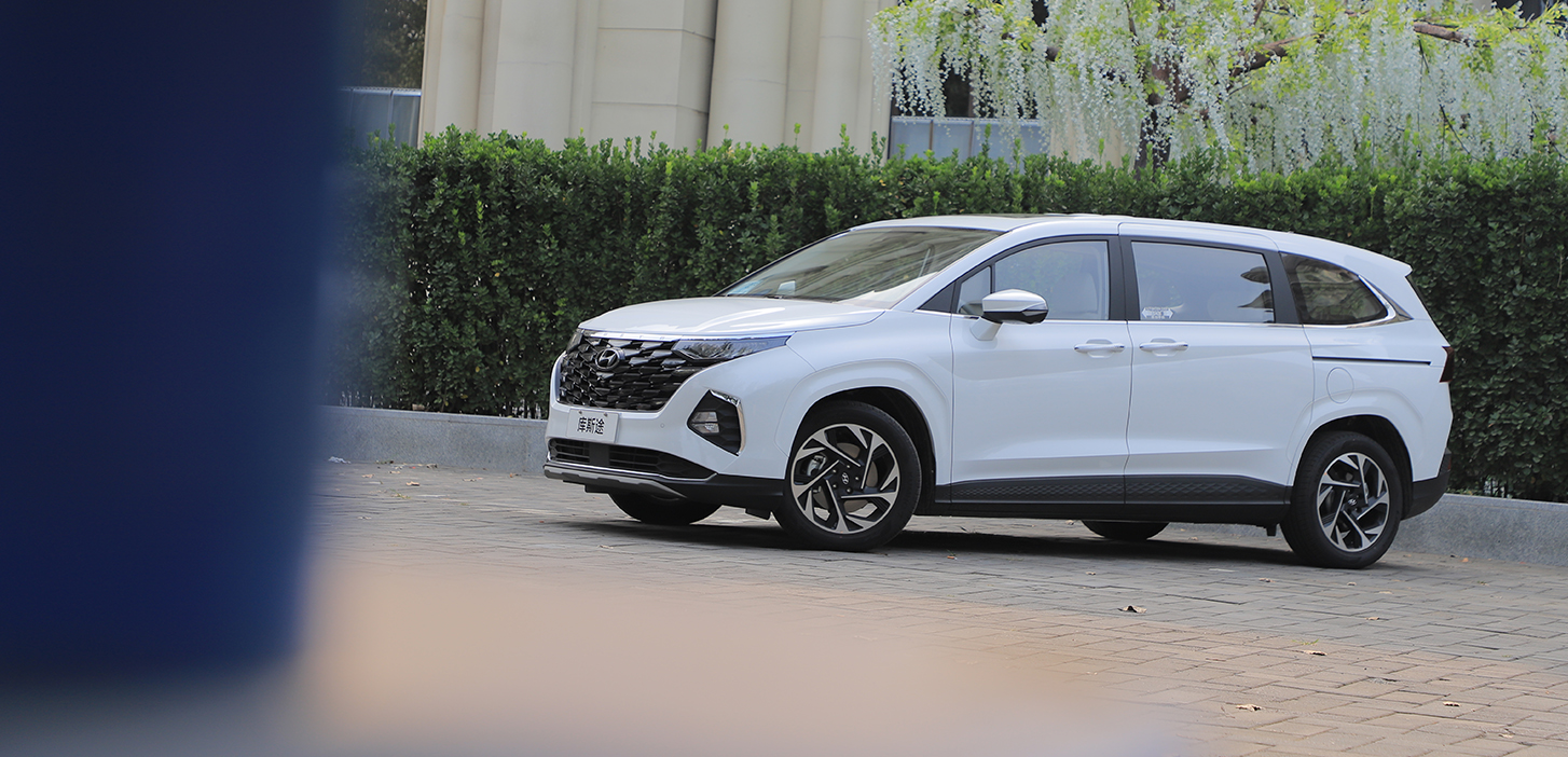 北京现代库斯途2.0t顶配配置,北京现代库斯途几款车型怎么选