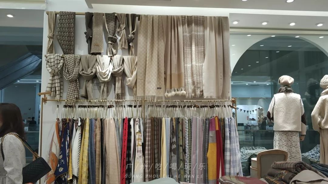 韩国东大门服装在哪里买,韩国东大门服装批发市场地铁