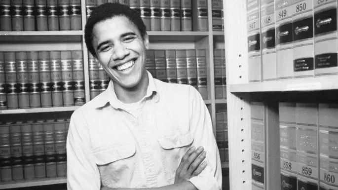 奥巴马狂怼特朗普,特朗普发文回击奥巴马