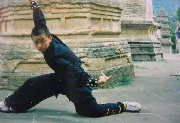 岳云鹏冻得跟孙子似的,岳云鹏孙子相声完整版