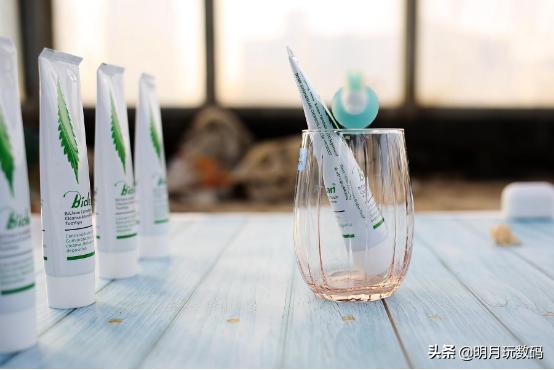 抗敏舒缓、洁齿护龈，Biclean麻牙牙膏，牙齿上火终结者