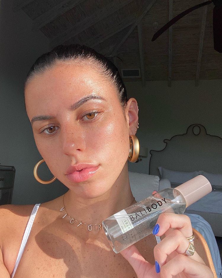 给卡戴珊当助理,卡戴珊助理帮忙整顿