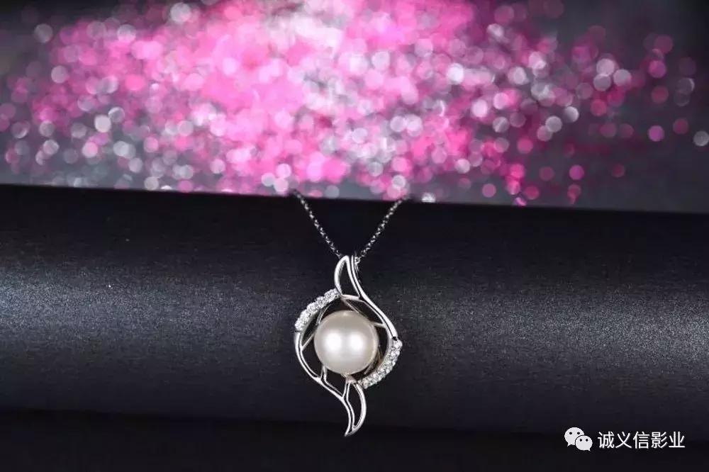 影业看点：如何拍摄珠宝首饰？诚义信影业教你几点~