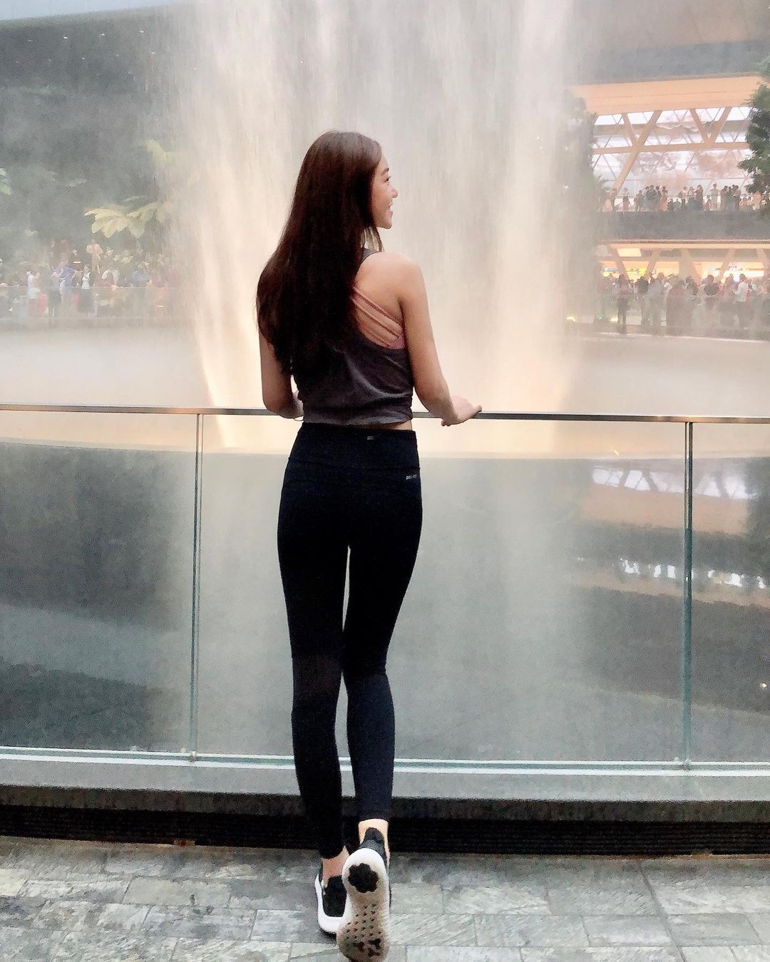 瑜伽健身衣服一般几套,健身新手瑜伽服推荐