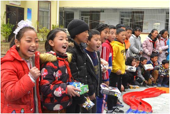 鍏崇埍闈掑皯骞村叕鐩婃垚闀胯惀,鍏崇埍鍎跨绛戞ⅵ璧疯埅蹇楁効鏈嶅姟娲诲姩