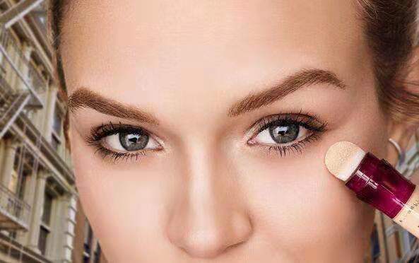 油皮化妆的正确步骤,中年化妆的正确步骤