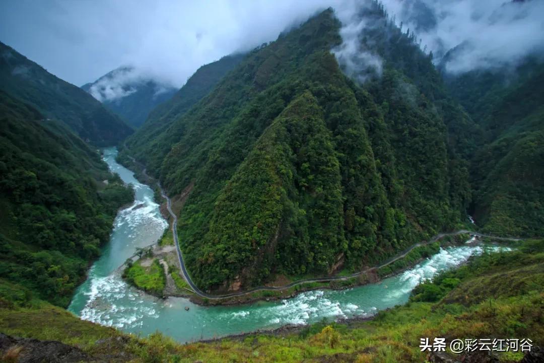 中国云南哪里好看,云南的云彩为什么好看