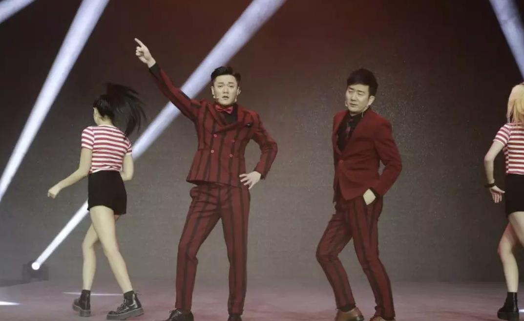 肖央和谁是筷子兄弟,筷子兄弟看肖央的眼睛