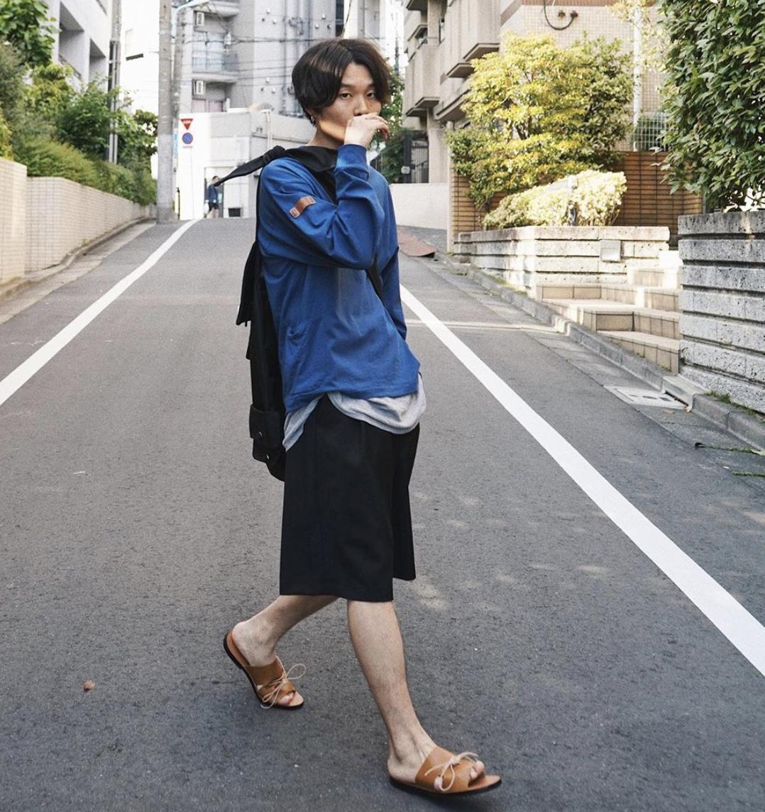 男生短裤怎么穿比较帅,男生短裤怎么穿搭配好看