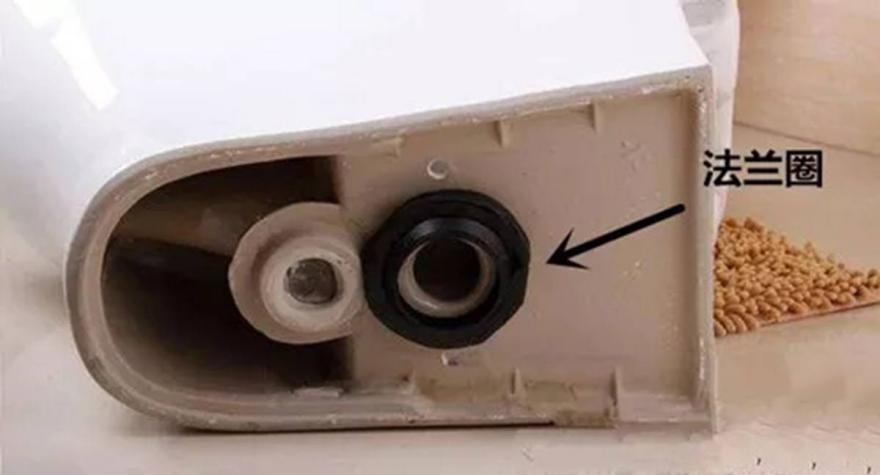 马桶更换了法兰下面还是漏,马桶更换法兰的全过程