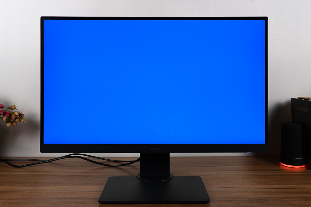 明基pd2700u选hdr还是srgb,明基benqpd2700u27英寸4k超高清