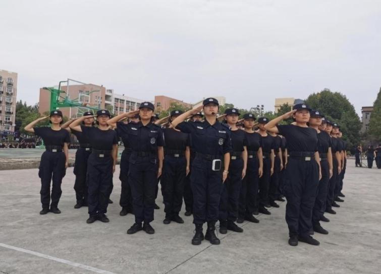 安徽毕业就是铁饭碗的几所大学,安徽最牛的大学是哪一所