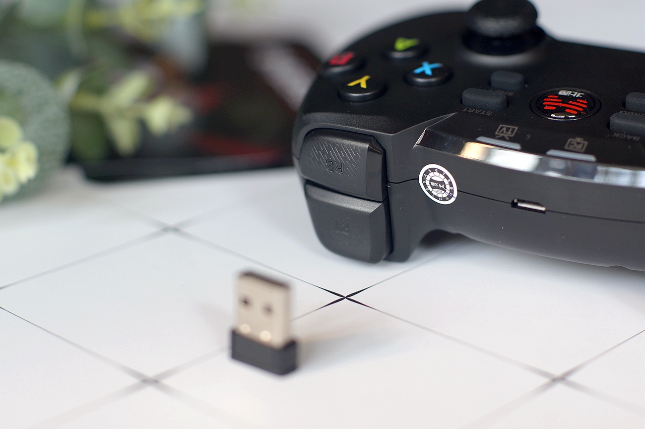 用键盘可以玩的手游,北通蝙蝠4无线版手感怎么样