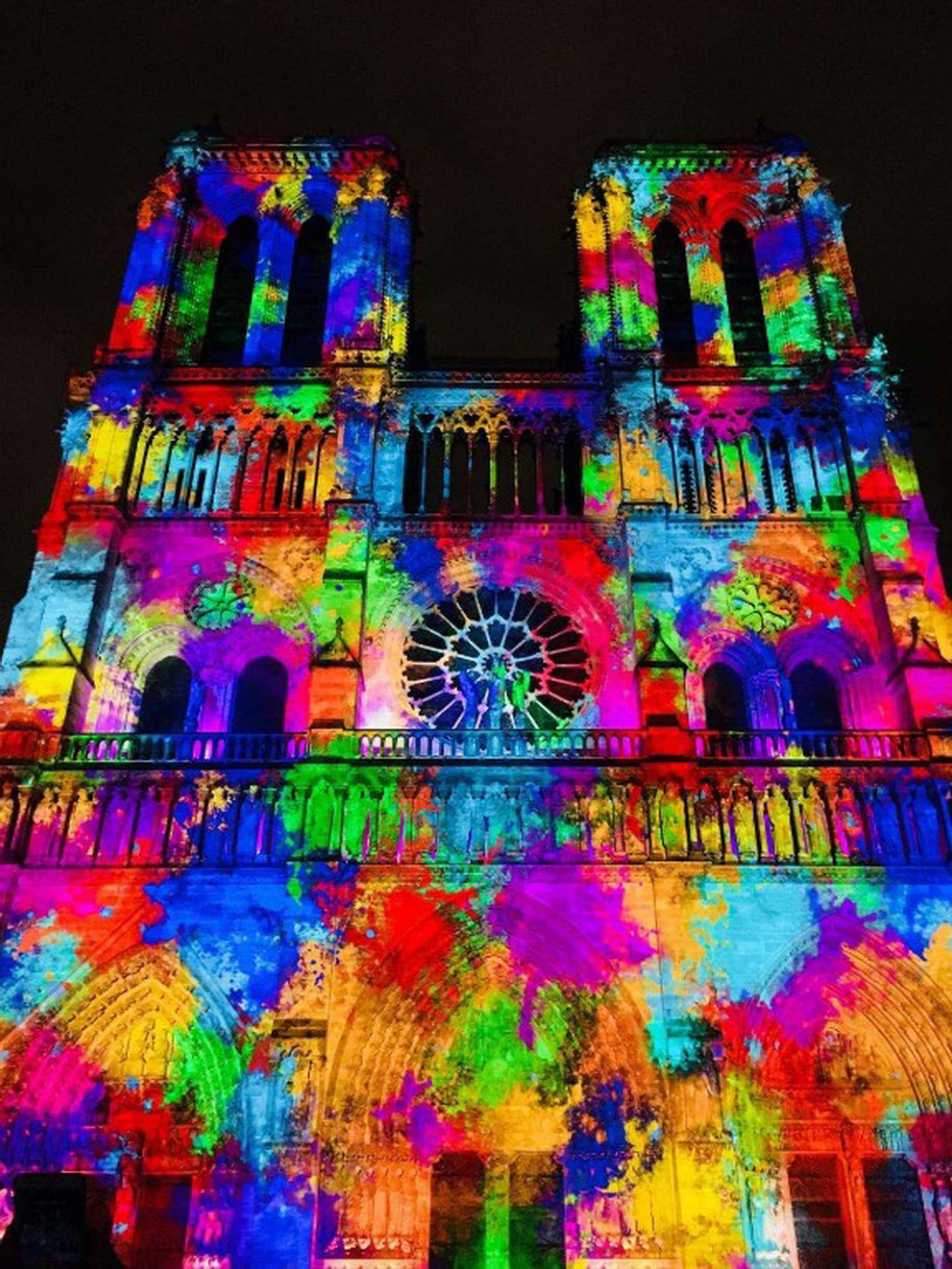 路灯的历史变迁简述,你知道路灯是怎么发明的吗