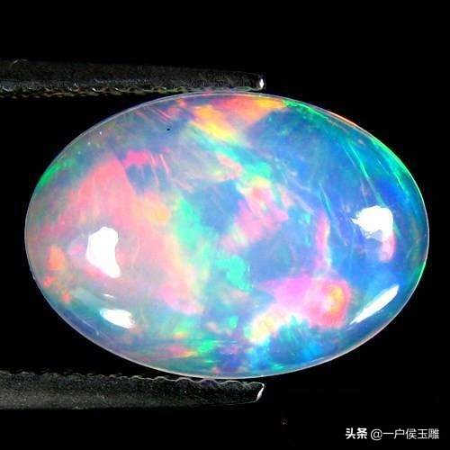 为什么有的珠宝叫蓝宝石,珠宝的珠和什么有关