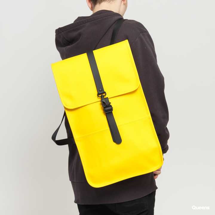 开学季买什么样双肩包,平价大容量不是开学背的双肩包