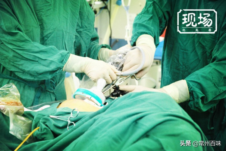 男妇产科医生被女患者排斥,妇产科男医生真实案例