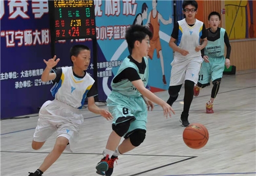 大连篮球氛围最好的学校,大连哪一个小学生篮球培训学校好