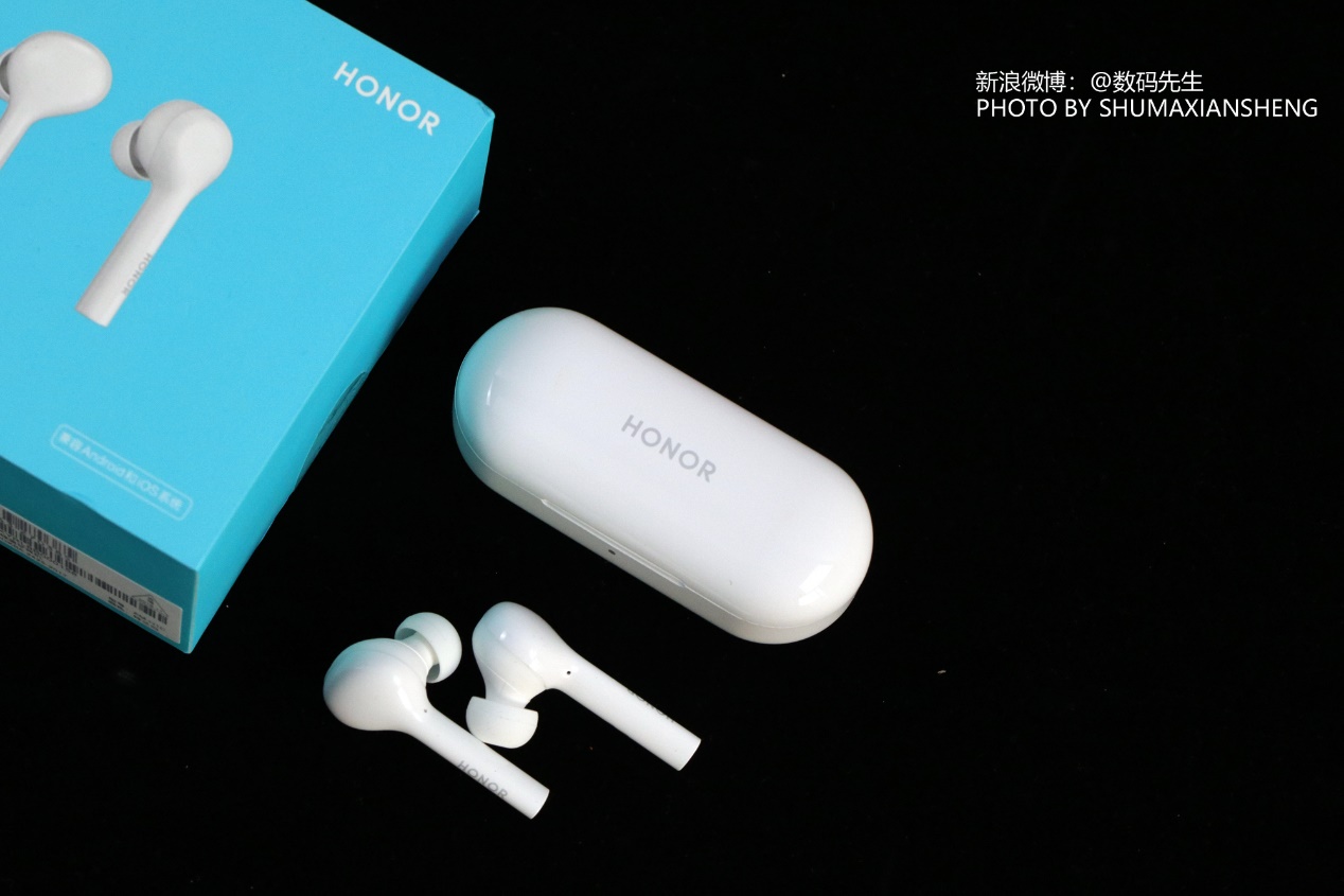 光荣蓝牙耳机flypods3与青春版,光荣无线耳机flypods青春版海外