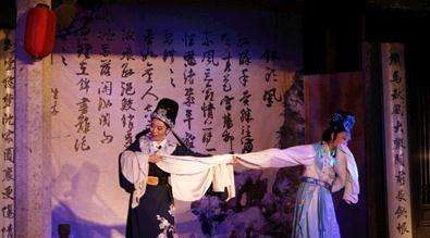 陆游和唐婉的爱情故事千古绝唱,陆游和唐婉的凄美爱情