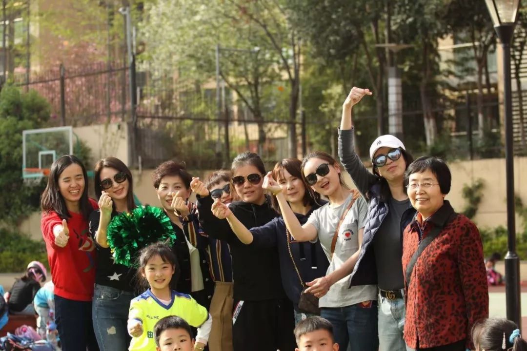 第二届校园足球赛拉开帷幕,曲江新区首届校园足球联赛