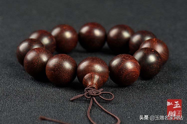 金星小叶紫檀和普通泥料小叶紫檀,小叶紫檀有金星好还是没有金星好