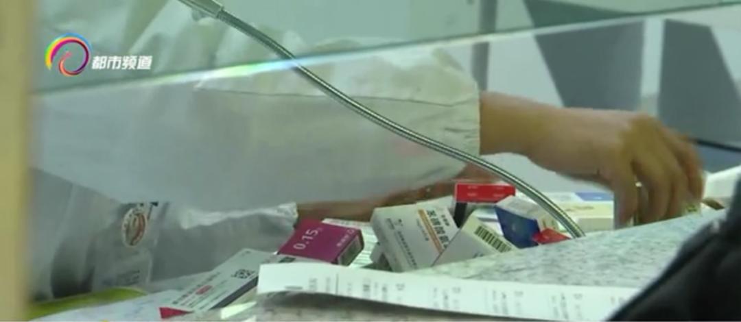 拍个药瓶就能网购药品？医生提醒：非全部，而且需注意这些问题