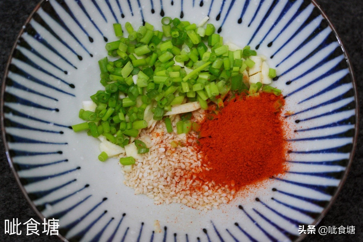 减脂期也可以吃的土豆酸辣粉,酸辣土豆粉减肥食谱图片