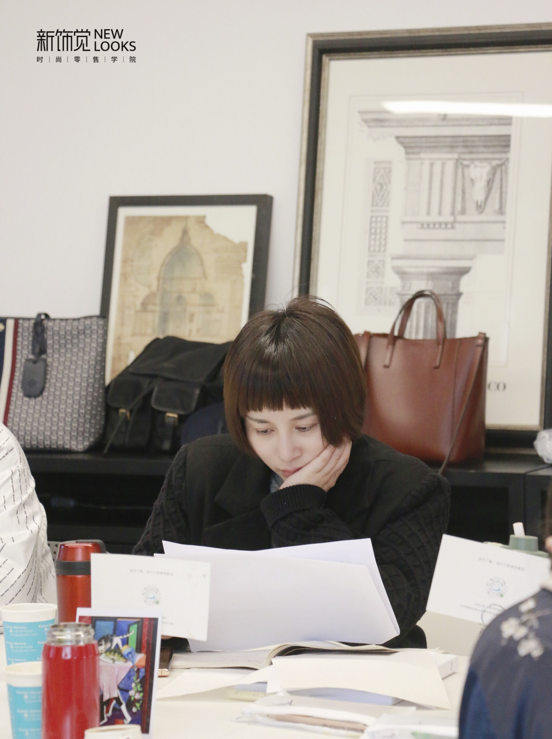 陈列衣服怎样陈列出高级感女装,高级服装陈列技巧