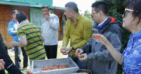 我是一个默默无闻的海钓人，但我可能吃过世界上所有的海鲜