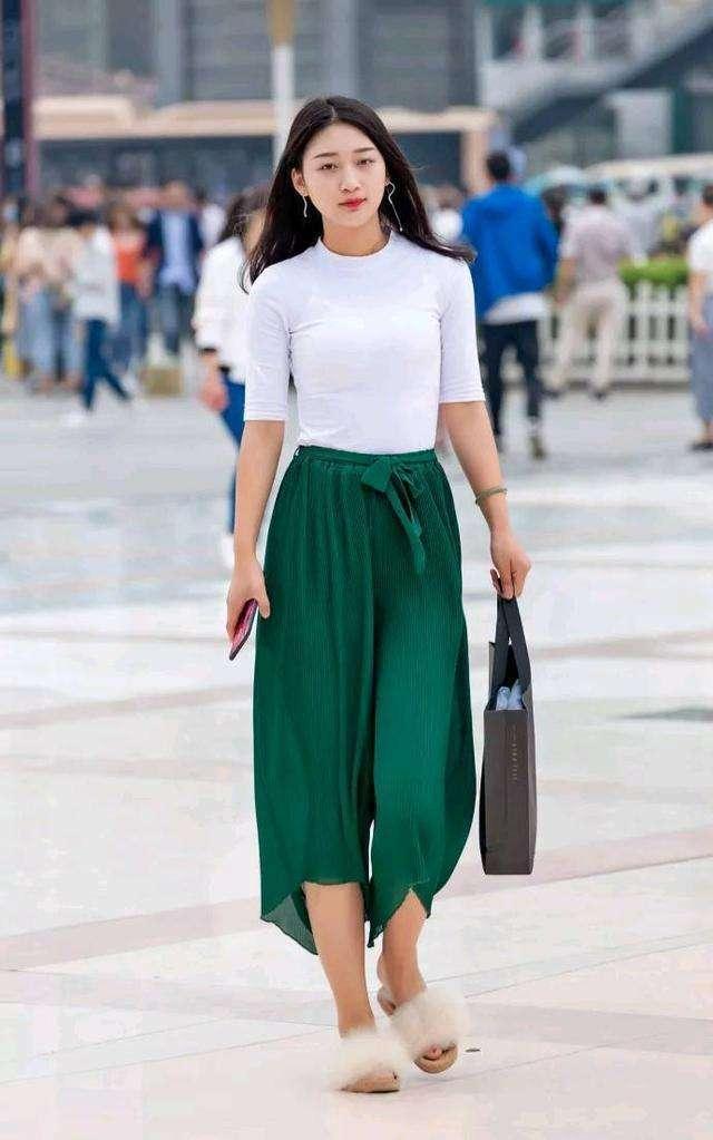 不沾身短袖女雪纺,雪纺上衣穿着舒适透气凉爽又好看