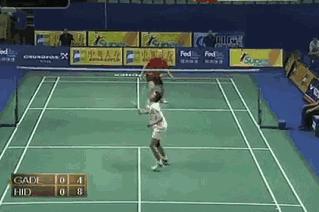 球场上的小妙招,教你一招实用的球场技巧