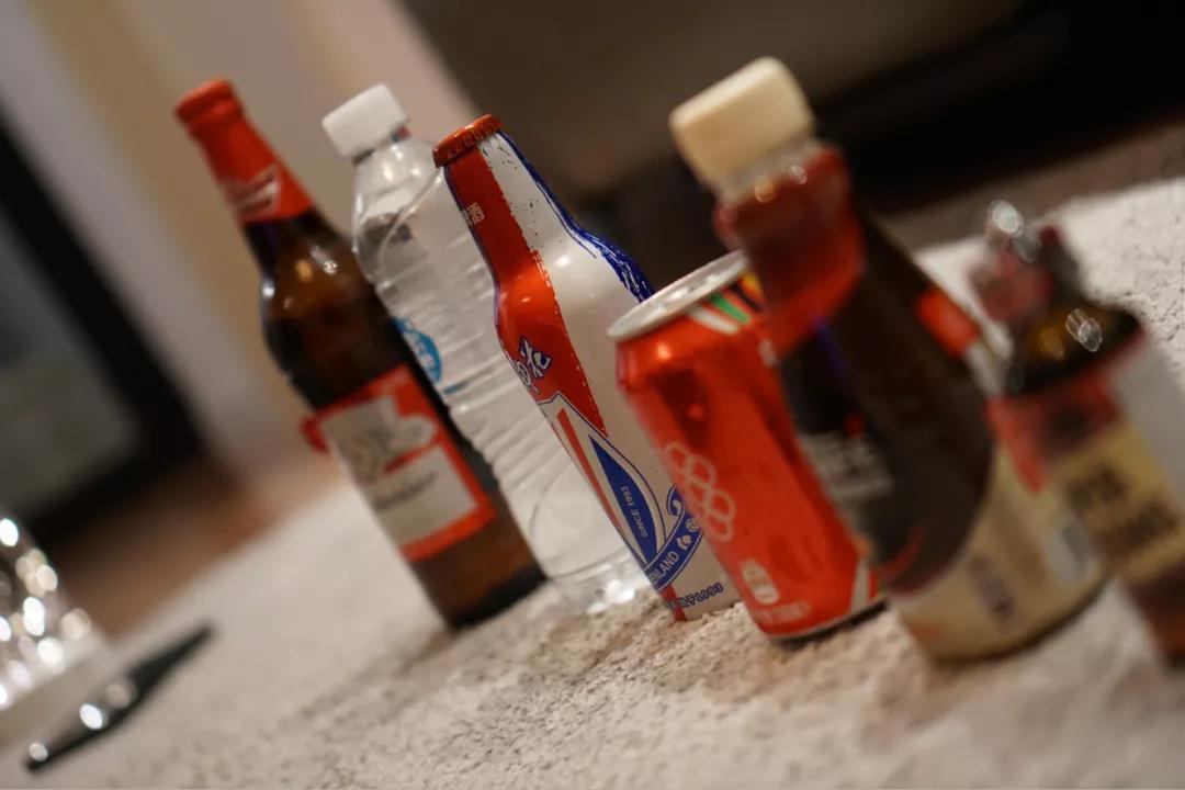 「青蛙评测」上海申花X青岛啤酒，是为信仰充值还是交智商税？