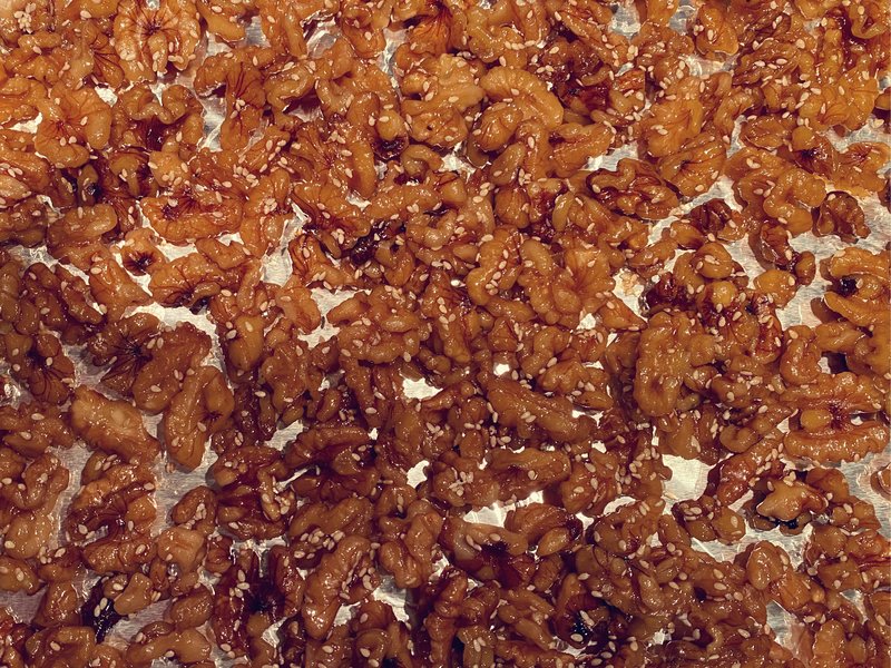 做好的琥珀核桃让人难以抗拒,琥珀核桃教程来了私藏美食大分享