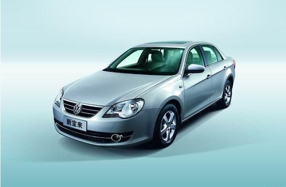 大众新宝来和迈腾哪个好,一汽大众宝来和新宝来