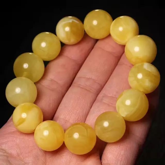 文玩手串刚开始买哪个比较好,新手最适合入手的文玩手串价位