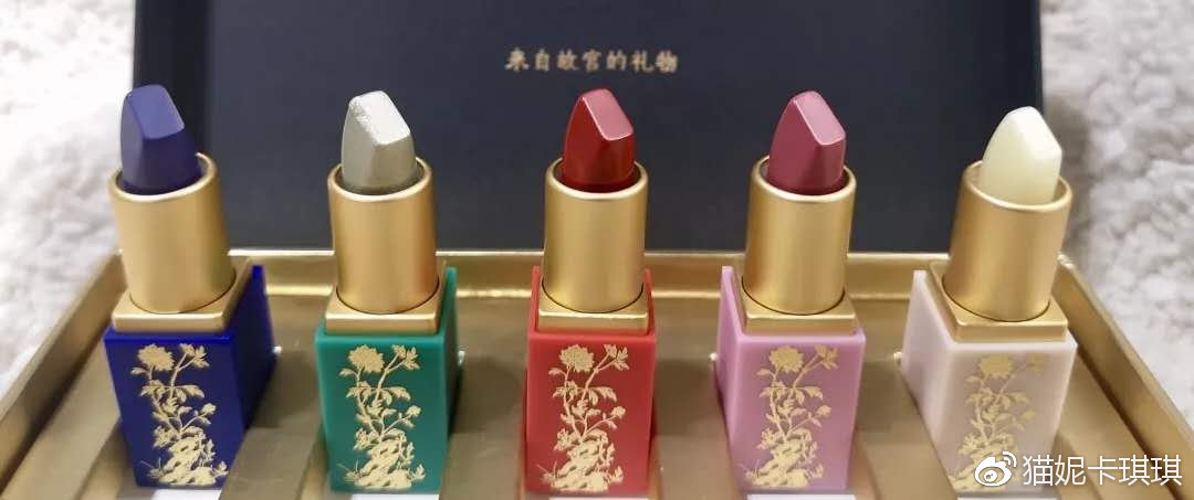 选对口红能撑起女人80%的高级感,选对一只口红绝对是重点