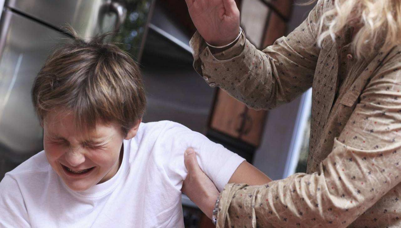 怎么教育孩子才能青春期不叛逆,不上学叛逆期的孩子怎么教育