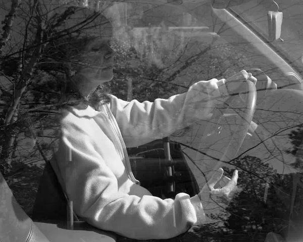 当你的手机被别人偷掉了,当你的手机被砸了