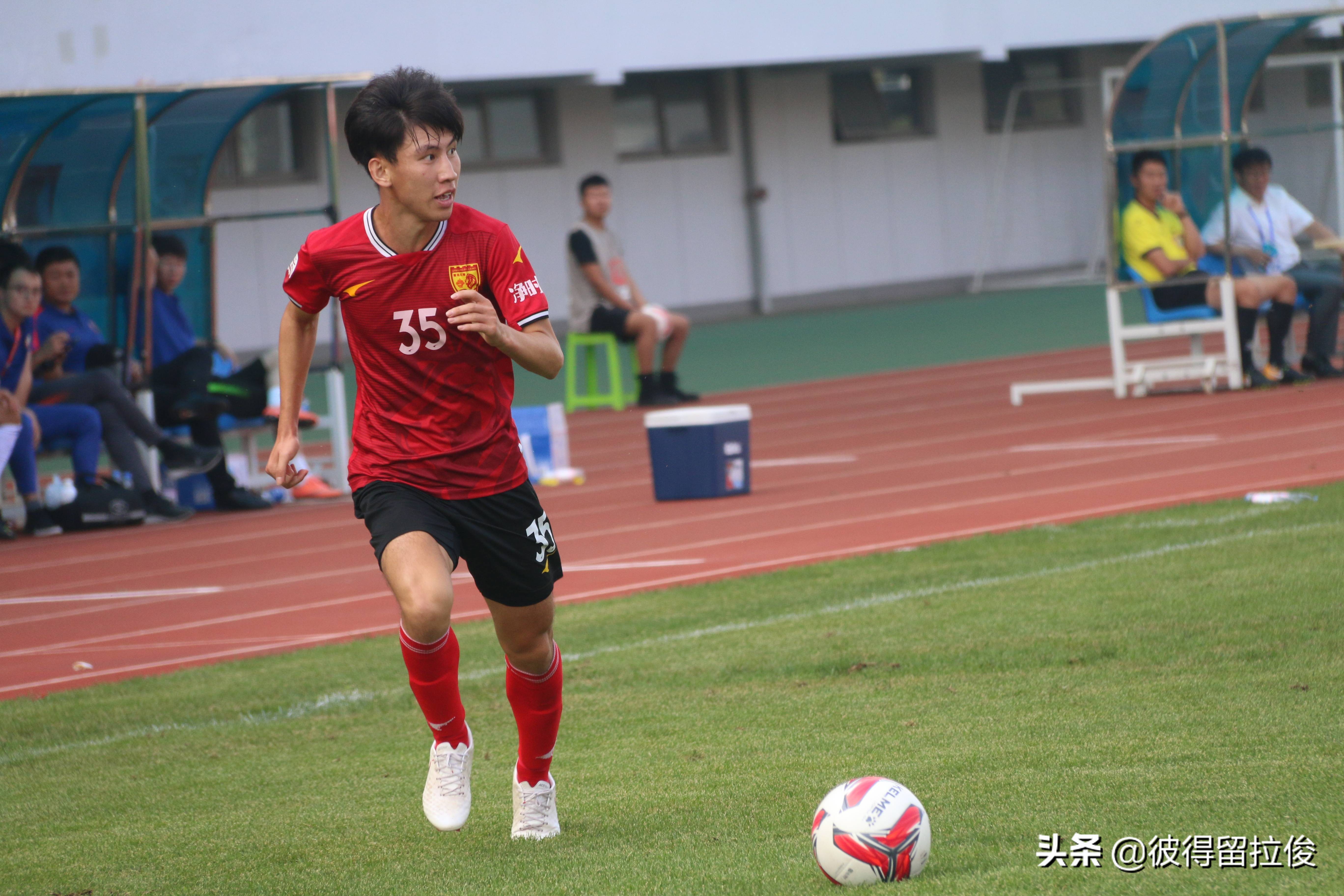 24骞翠腑鐢查潚宀涚孩鐙浣涘北姣斿垎,20-21璧涘闈掑矝绾㈢嫯