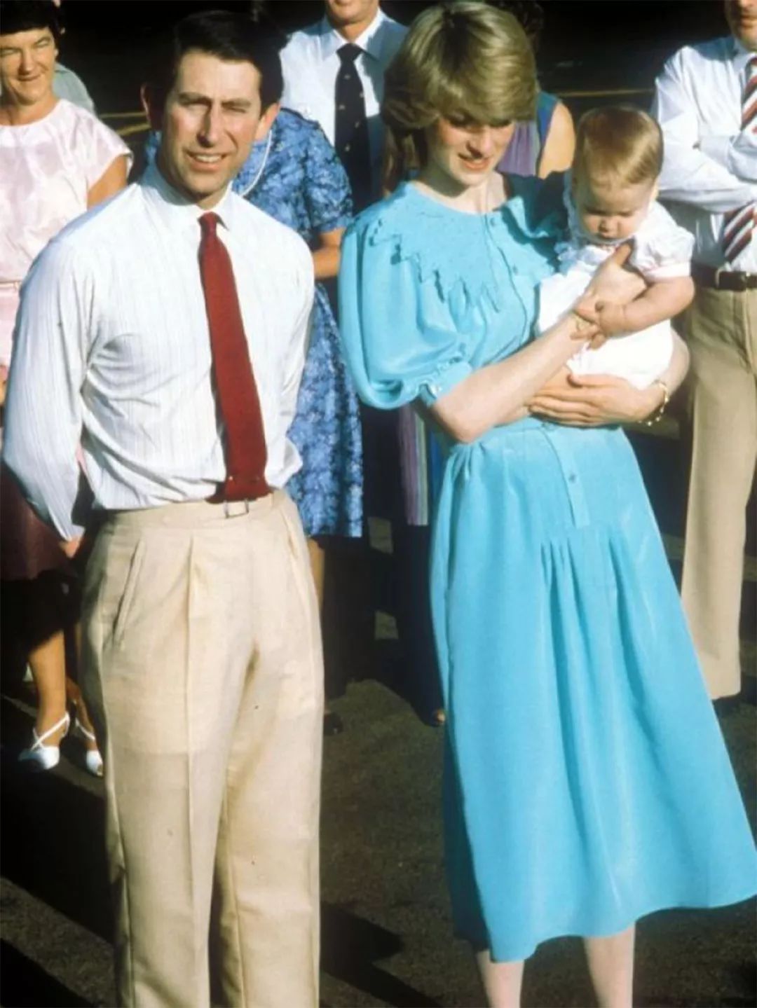 凯特成戴安娜最佳接班人！个头都与婆婆相近，梅根身高数据却成谜