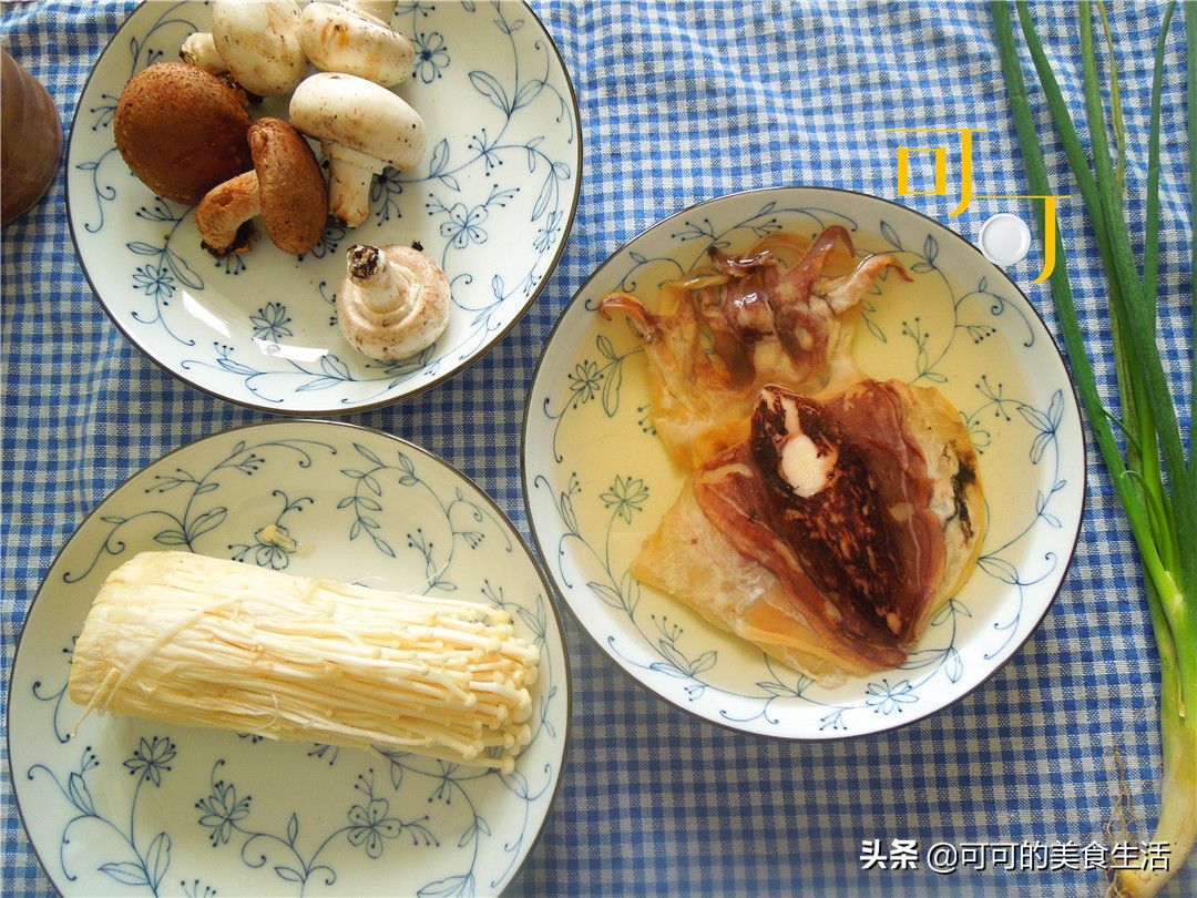 墨鱼干炖干蘑菇,墨鱼干煲汤搭配什么菌菇