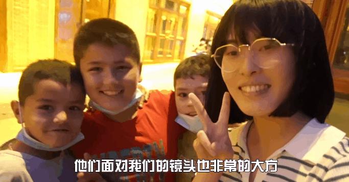 29岁成都女孩“组团养老”！辞职后和闺蜜在乡下爆改350㎡大房子