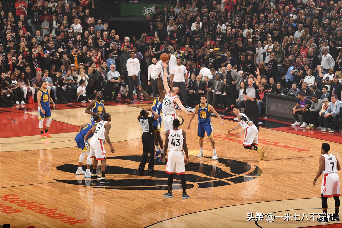 考辛斯勇士复出首秀,考辛斯复出勇士第一球