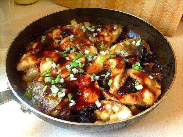 油焖醋溜白菜大虾的家常做法,小河虾炒小黄豆芽鸡蛋焖子做法