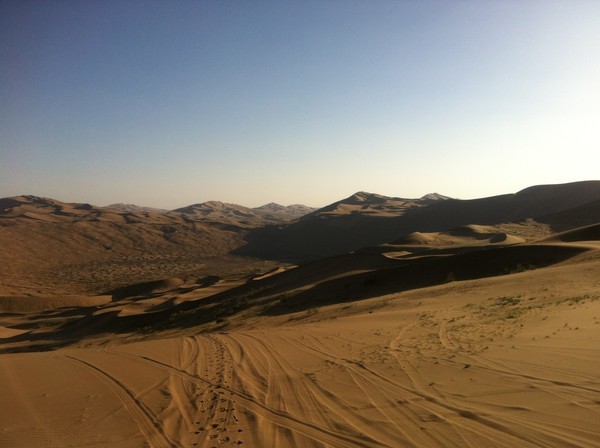 徒步穿越巴丹吉林沙漠路线,穿越巴丹吉林沙漠四日游